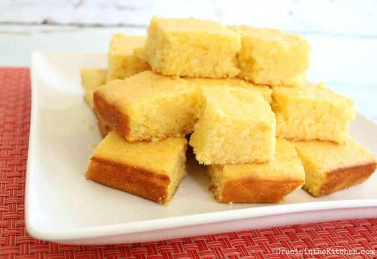 Easy Southern Cornbread Recipe